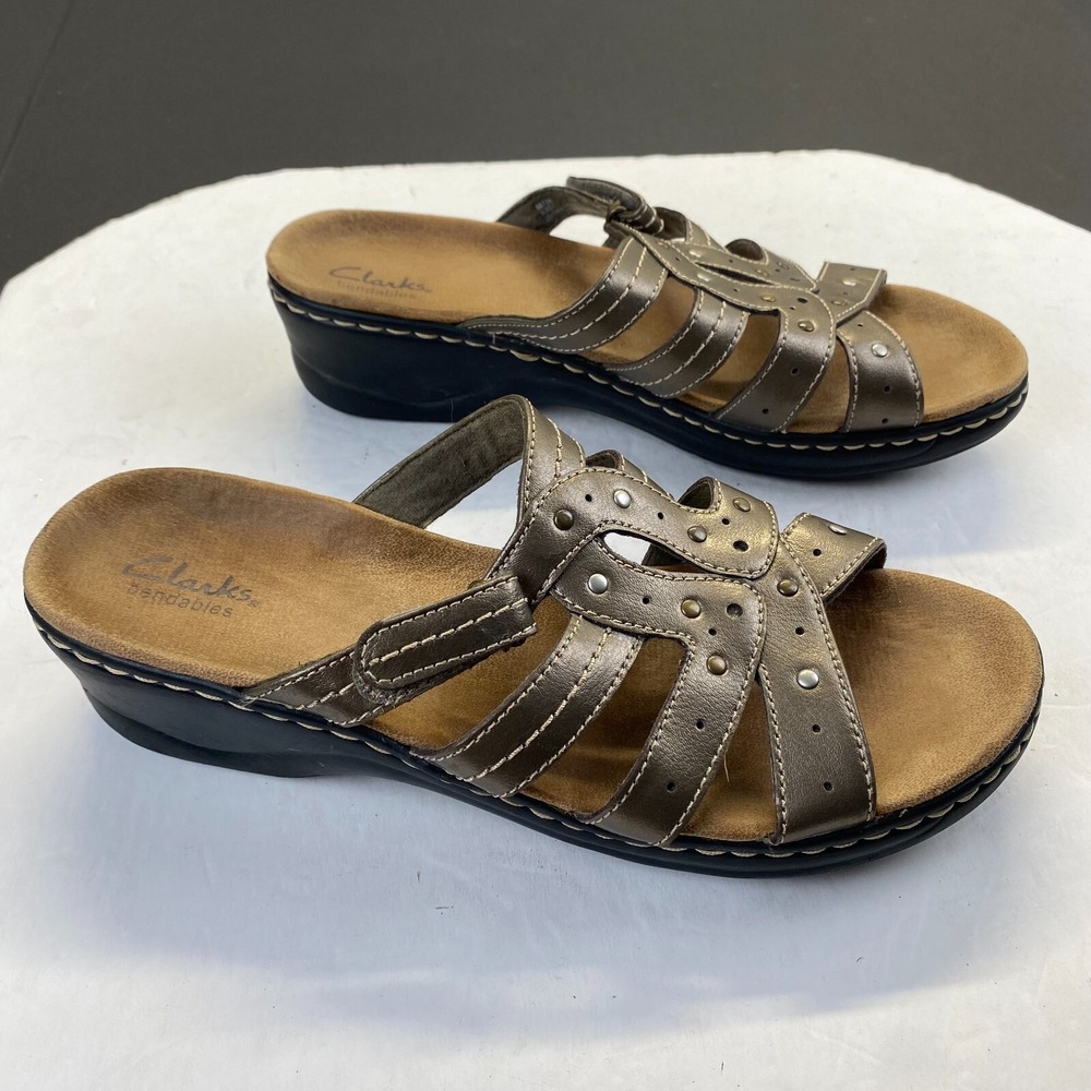 Clarks Bendable Womens Sandals Wedge Slip On Metallic Bronze Strappy Size 10 M - Picture 8 of 12